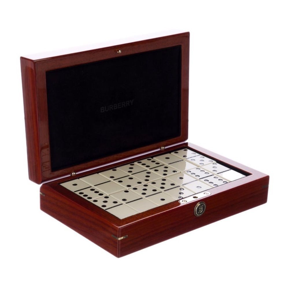 Burberry Domino Set